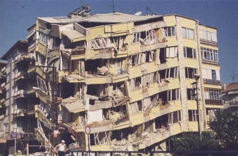 dinar depremi 1995
